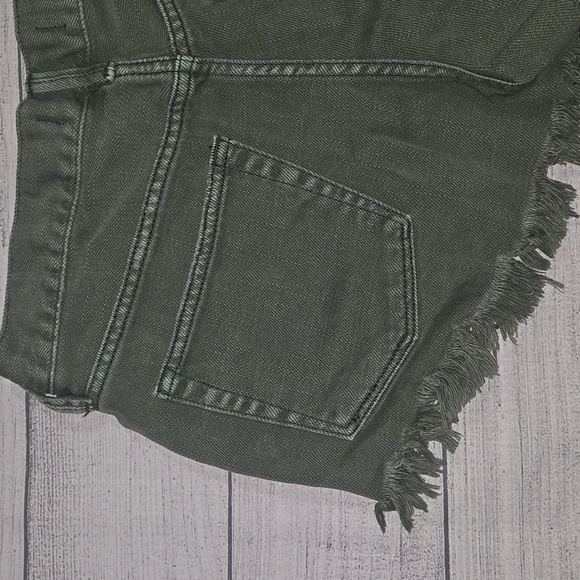 Free People We The Free Loving Good Vibrations Shorts Green Size 27 - Picture 5 of 9